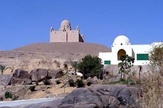 Assuan, Aga Khan Mausoleum