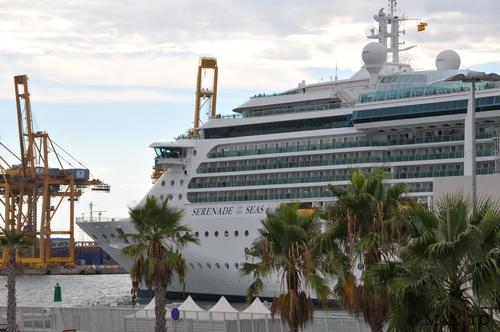 Die MS Serenade of the Seas in Barcelona