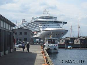 Caribbean Princess am Kreuzfahrtterminal in Oslo