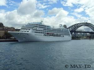 MS Pacific Princess in Sydney