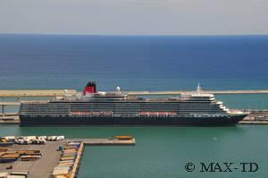 MS Queen Elizabeth in Barcelona