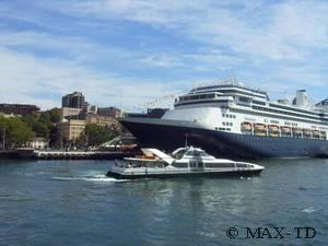 MS Volendam am Circular Quay