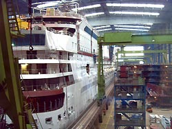 AIDASol im Baudock der Meyer Werft
